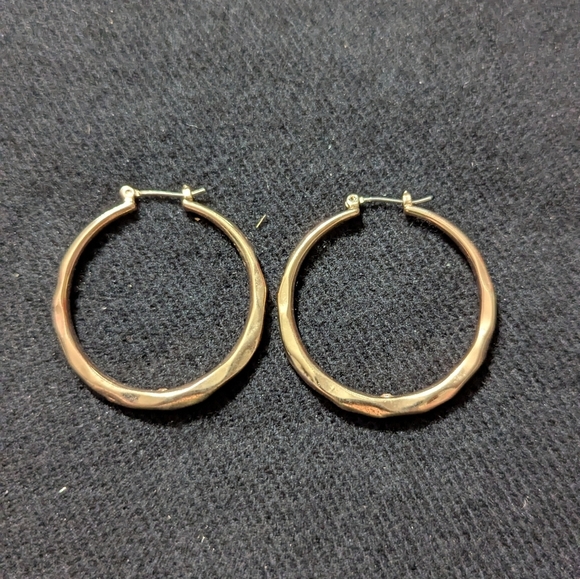 None Jewelry - Gold Tone Wavy Hoop Statement Earrings